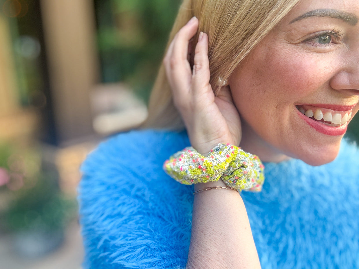 Tweed Scrunchies (12 Colors)