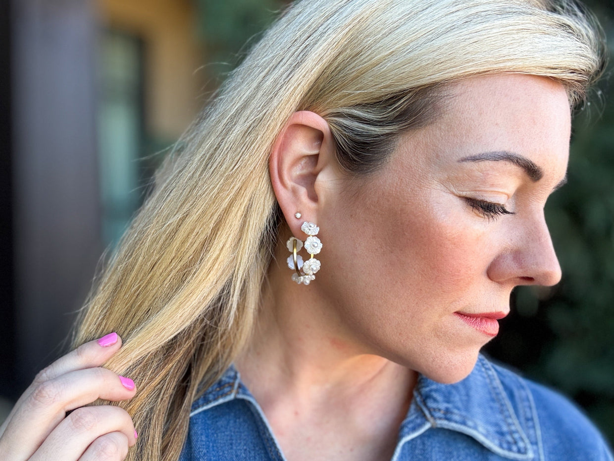Amelia Pearl Flower Small Hoop